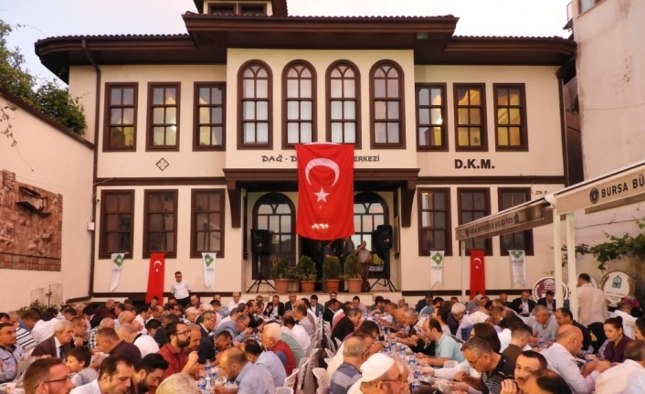 DAĞ-DER ailesi iftarda buluştu