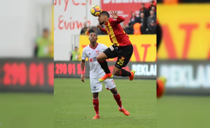 Göztepe’nin konuğu Demir Grup Sivasspor