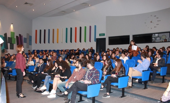 HUGO BOSS İzmir, Future Summit’te 200 öğrenci ile buluştu