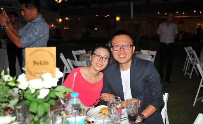 "İzmir turizminin en önemli sorunu direk uçuş"