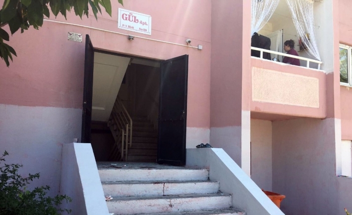 İzmir’de park kavgası kanlı bitti