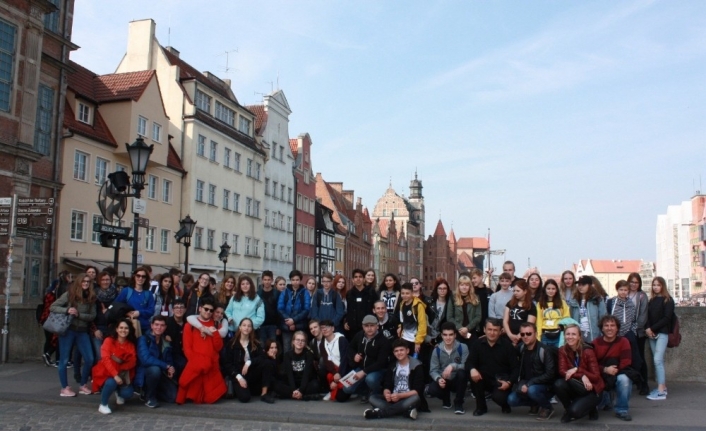 Pakmaya Anadolu Lisesi’nden Polonya’ya eğitim ziyareti