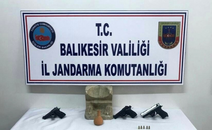 Tarihi eser kaçakçılarına suçüstü