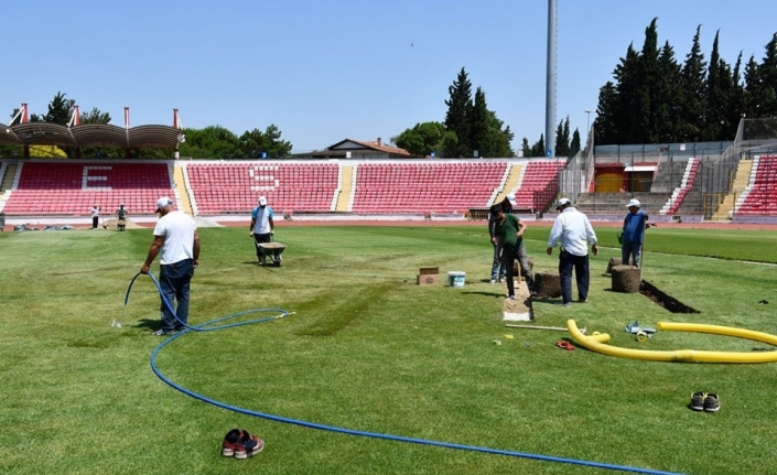Atatürk Stadyumu yeni sezona hazırlanıyor