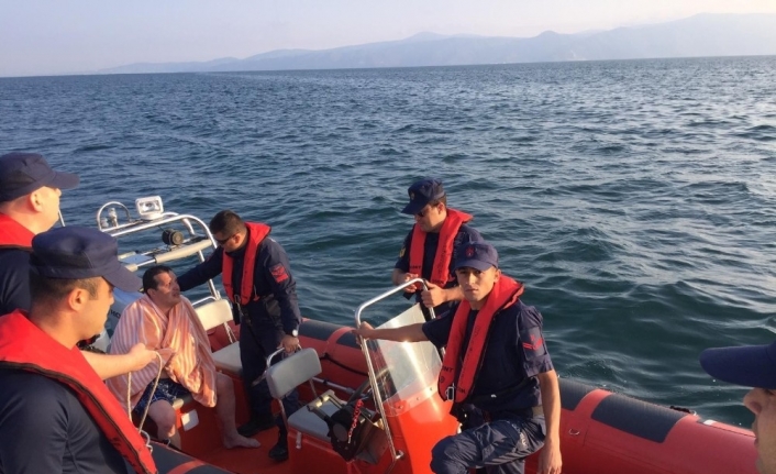 Denizde kaybolduktan 12 saat sonra sağ bulunan Yaman Şıpka konuştu: