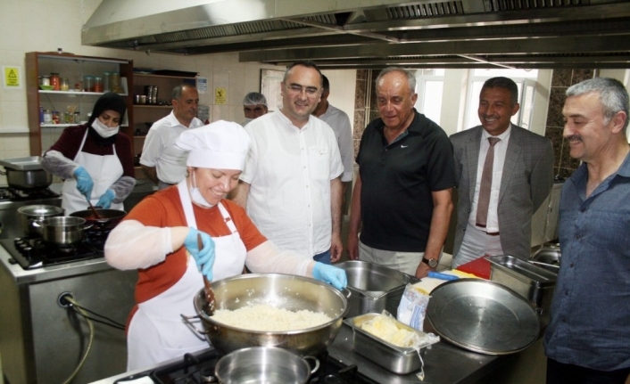 Mudanyalı aşçılar kalfalık için ter döktüler