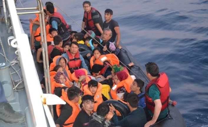 Ayvalık’ta 40 düzensiz göçmen yakalandı