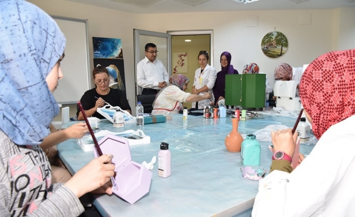Çan Belediye Başkanı Öz’den kültürel faaliyetlere destek