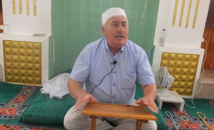 Emekli vaiz Daş: “Sandalyede namaz olmaz”