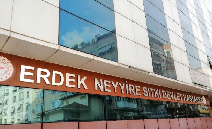 Erdek Devlet Hastanesine 2 pratisyen doktor tayin edildi