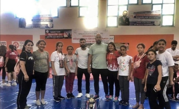 Türkiye Şampiyonları Karesi Belediyespor’dan