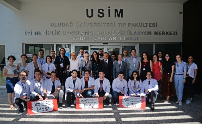 Türkiye’nin ilk medikal simülasyon yarışmasını BUÜ’lü doktor adayları kazandı