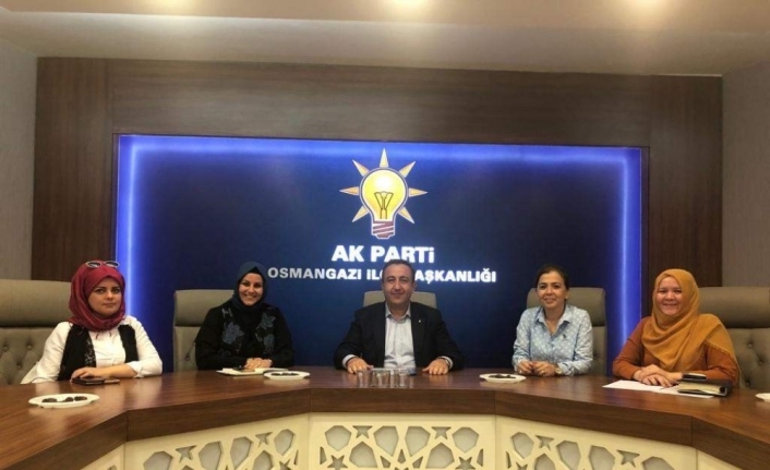 "Ak Parti’nin tek alternatifi Ak Parti’dir”