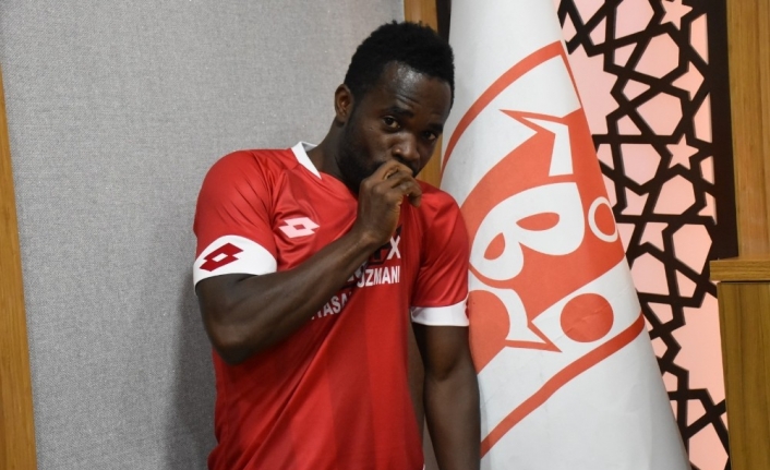 Balıkesirspor, Mahatma Otoo ile sözleşme imzaladı