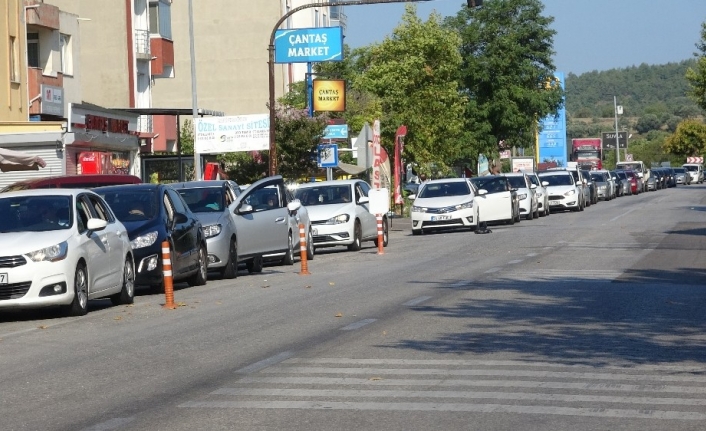 Çanakkale iskelelerinde bayram yoğunluğu