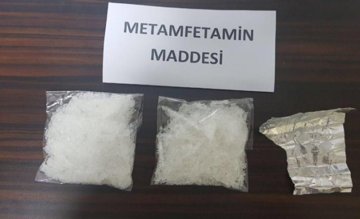 Edremit’te 50 bin TL’lik uyuşturucu operasyonu: 3 gözaltı