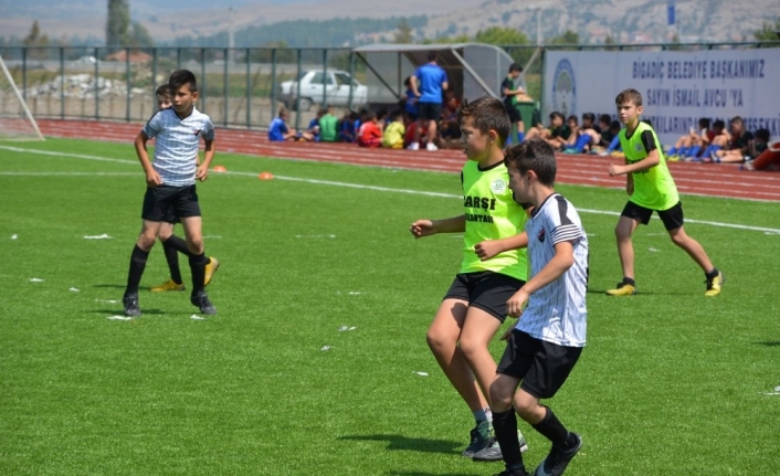 Engin Terzioğlu adına futbol turnuvası