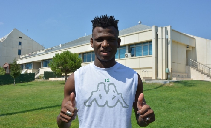 Abdullahi Shehu: "Bursaspor için transfer tekliflerini değerlendirmedim"