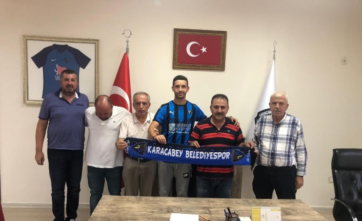 Ahmet Bahçıvan Karacabey Belediyespor’da