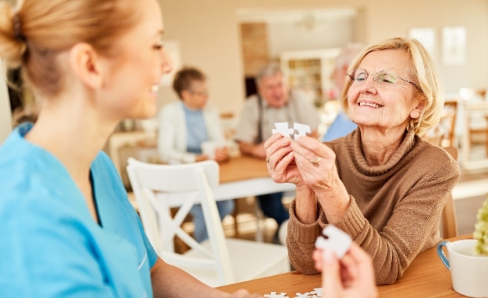 Alzheimer hastası ile empati kurun