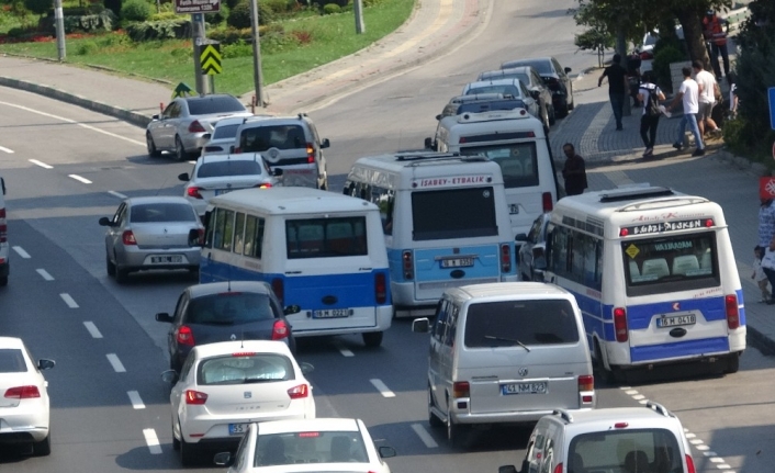 Başkan Aktaş, şehrin doğusundaki minibüsler için süre verdi