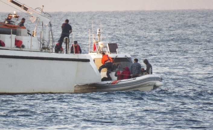 Çanakkale’de 73 düzensiz göçmen yakalandı