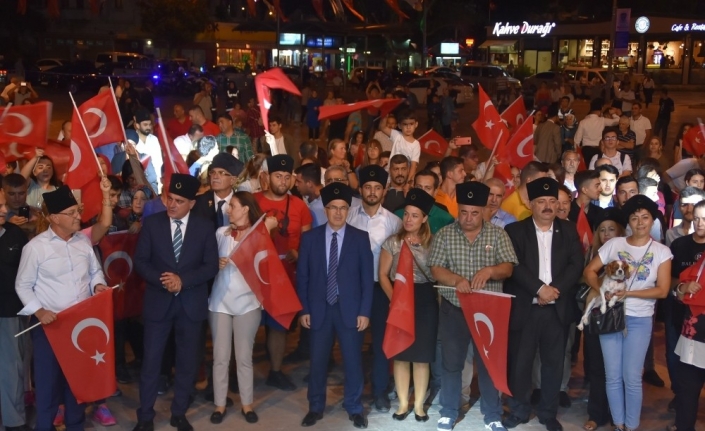 Gemlik Kurtuluş Günü’nde birlik oldu