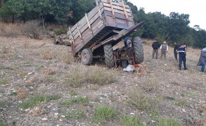 Traktörün altında kalan şahıs hayatını kaybetti