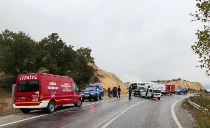 Balıkesir’de trafik kazası 5 yaralı