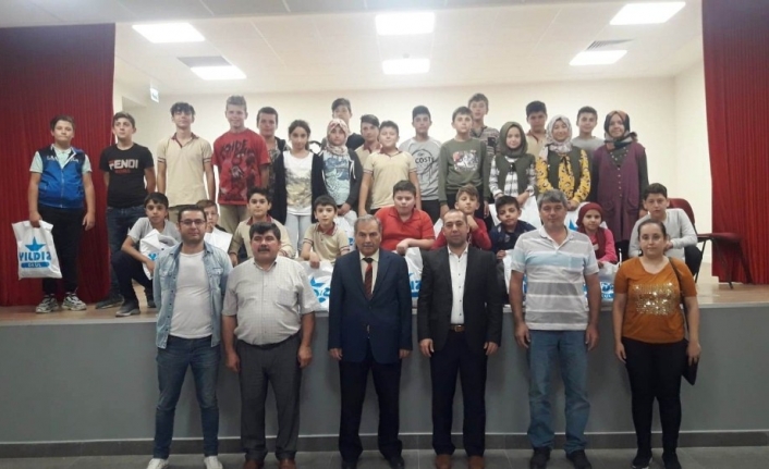 Balya Müftülüğü öğrencileri sevindirdi