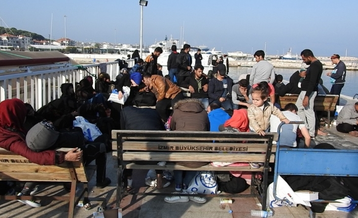 Çeşme’de göçmen botu alabora oldu, göçmenler ölümden döndü