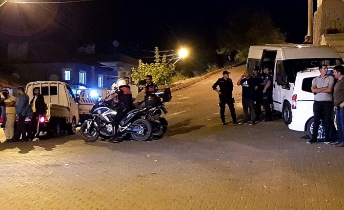 Edremit’te iki aile arasında silahlı kavga: 1 ölü, 9 yaralı