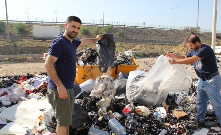 İzmir’in göbeğinde çöp dağları