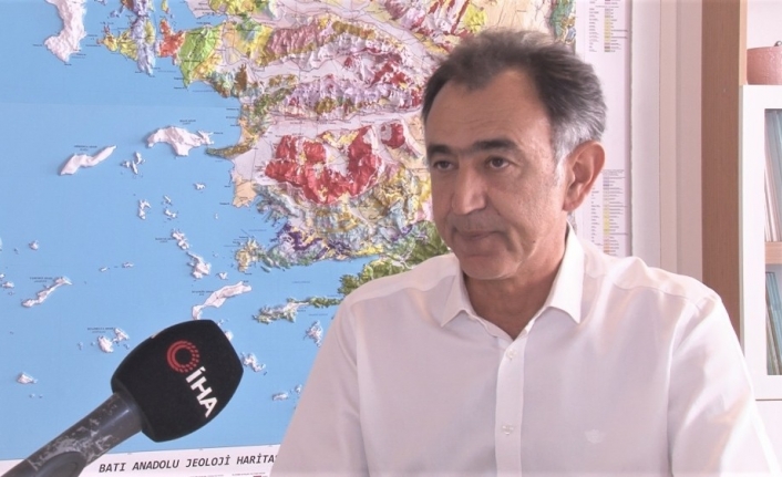Korkutan açıklama: "İzmir’de 7,0’lık deprem oluşturabilecek 13 fay hattı var"
