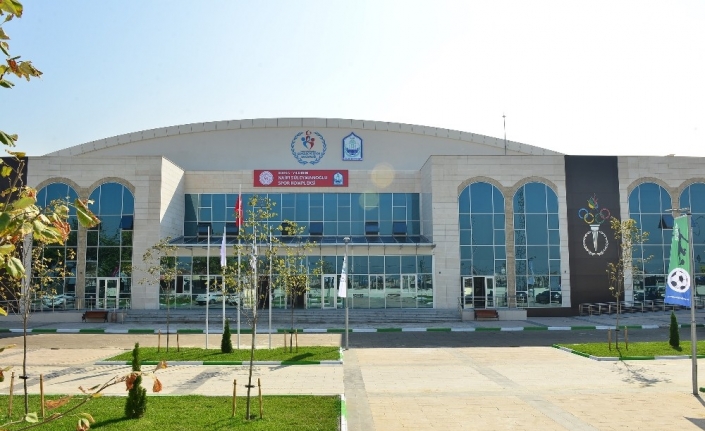 Naim Süleymanoğlu Spor Kompleksi açılıyor