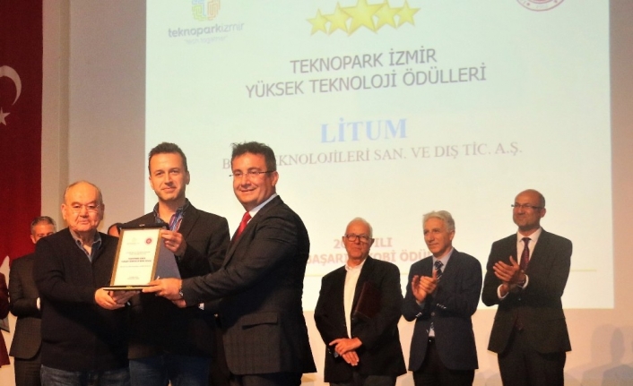 Teknopark İzmir’den Litum’a "Yılın Teknoloji Şirketi" ödülü