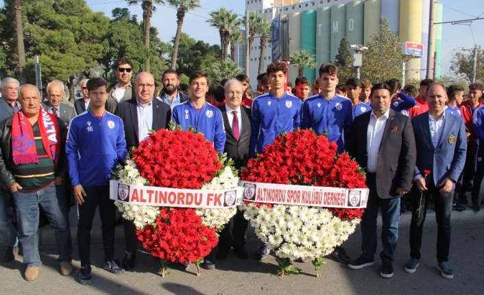 Altınordu efsanesini andı