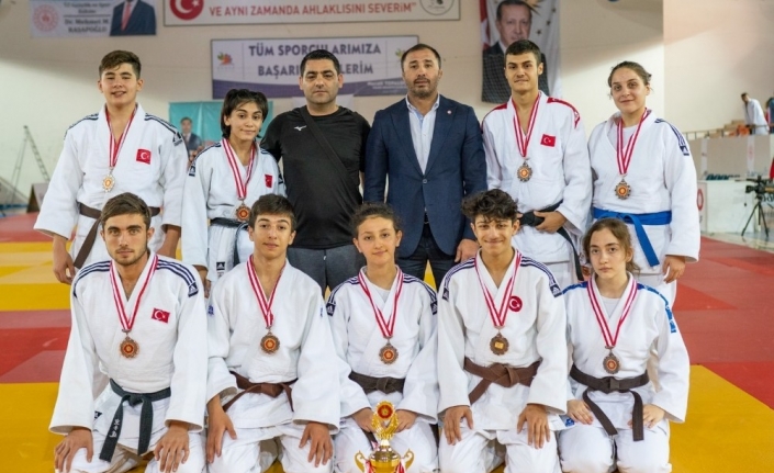 Gemlik Belediyespor judoda Ümitler 1. Liginde