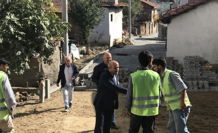 İlçeyi güzelleştiren çalışmaları başkan yerinde inceledi
