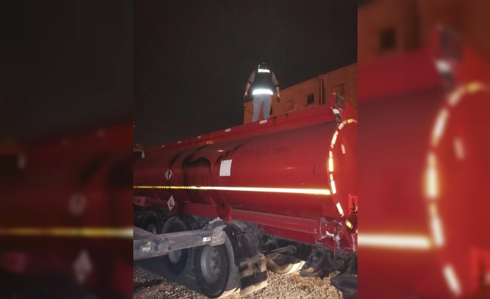 İzmir’de kaçak akaryakıt operasyonu: 18 bin litre kaçak akaryakıt ele geçildi