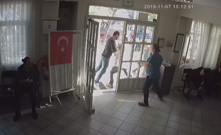 İzmir’de yine doktora şiddet: O anlar kamerada