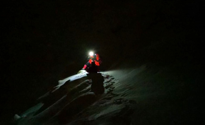 AKUT Trabzon ekibi Uludağ’daki kayıp dağcıları arama çalışmalarına katıldı
