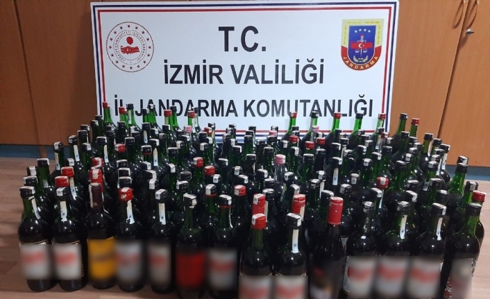 Bergama’da kaçak şarap operasyonu