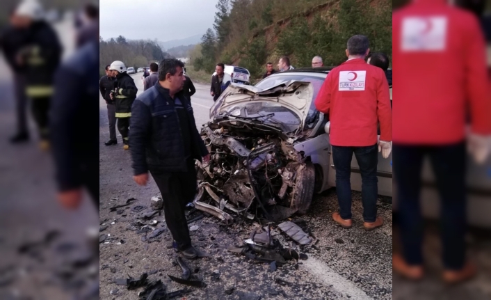 Bursa’da 3 kişinin öldüğü kazada tutuksuz yargılanan sürücünün yargılanmasına başlanıldı