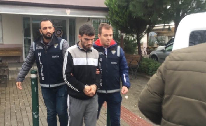 Bursa’da silah imalatı yapılan eve baskın