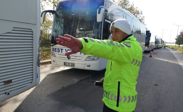 Bursa’da yolcu otobüslerine kış lastiği denetimi