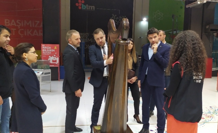 Büyükelçi BTM’yi ziyaret etti