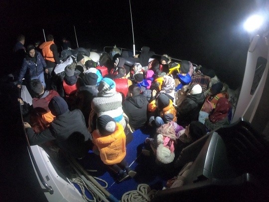 Çanakkale’de 44 düzensiz göçmen yakalandı