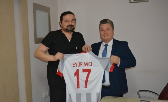 Doç. Dr. Eyüp Avcı: “Sağlıklı bir kalp için spor yapın”