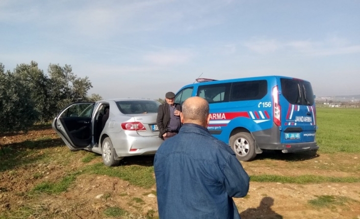 İzmir’de şüpheli ölüm: Araç içerisinde ölü bulundu